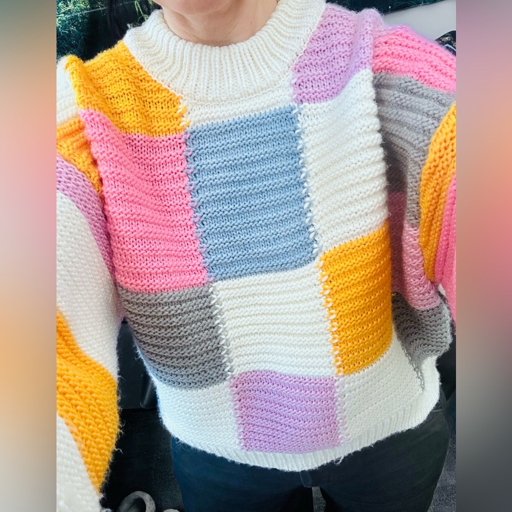 Patchwork Crew Neck Knit Sweater XS like new